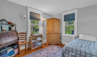 61 E Washington Ave, Atlantic Highlands, NJ 07716