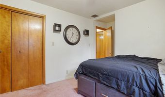 821 Cliffside Dr, Akron, OH 44313