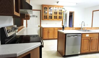 2 S SHORE Dr, Lincoln, DE 19960
