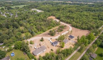 2815 Gady Pines Dr, Adrian, MI 49221