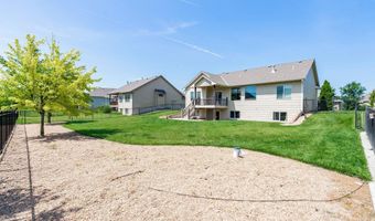 812 N Fairoaks Pl, Andover, KS 67002
