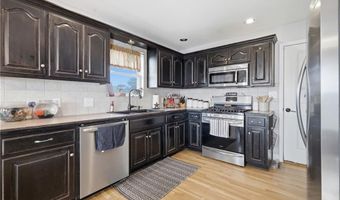 14711 NE State Route E Hwy, Adrian, MO 64720