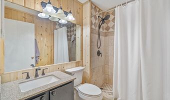 4105 RANGEVIEW Dr, Cheyenne, WY 82001