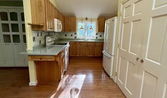 430 Huckleberry Hill Rd, Avon, CT 06001