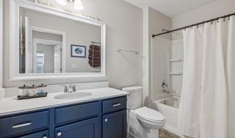 33 N Lincoln Ln, Arlington Heights, IL 60004