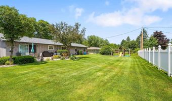 3811 CLIFF St, Wisconsin Rapids, WI 54494
