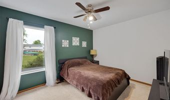 2371 Riverbluff Dr, Arnold, MO 63010