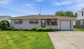 7589 Colony Dr, Algonac, MI 48001