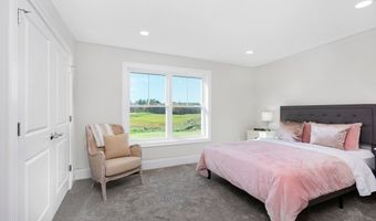 137 County, Amherst, NH 03031
