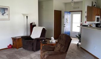 5014 Waller St, Ames, IA 50014