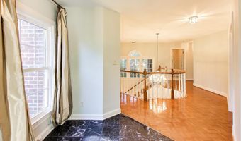 7806 FOX GATE Ct, Bethesda, MD 20817