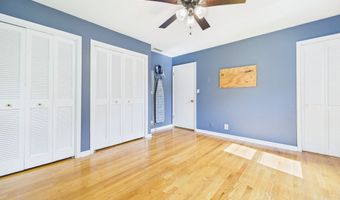 1727 Oakwood Dr, Anderson, IN 46011