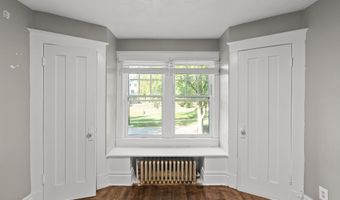 1412 Cambridge Rd, Ann Arbor, MI 48104