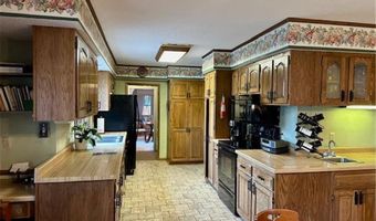 308 3rd St NE, Little Falls, MN 56345