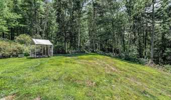 7 Oak Ridge Dr, Atkinson, NH 03811