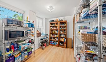 3031 NEWARK St NW, Washington, DC 20008