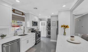 745 Halliard Ave, Beachwood, NJ 08722