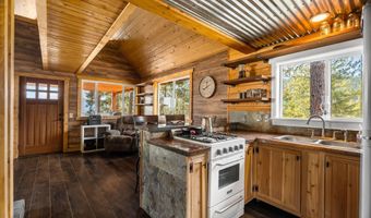 595 Snowcat Ln, Bonners Ferry, ID 83805