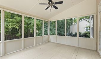 3835 Spalding Blf, Peachtree Corners, GA 30092