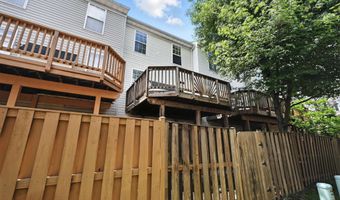 6949 BANCHORY Ct, Alexandria, VA 22315