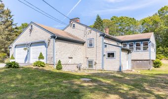 240 Bragg's Ln, Barnstable, MA 02630