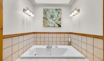 31 Wildwood Dr, Columbia, CT 06237