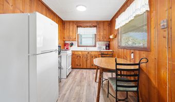 55521 Front St, Astor, FL 32102