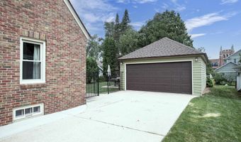 314 E RANDALL St, Appleton, WI 54911