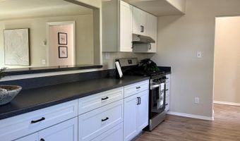 815 Scenic Ave, Santa Rosa, CA 95407