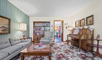 2540 Edgewood Ave, Alliance, OH 44601
