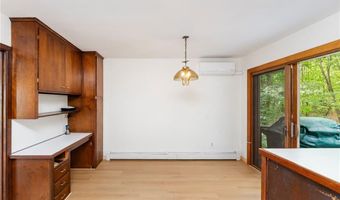 35 Bow Run, Narragansett, RI 02874