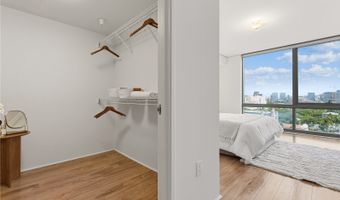 1200 Queen Emma St 1406, Honolulu, HI 96813