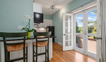 177 Main St A, Amesbury, MA 01913