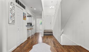 32 Glenview Dr 32, Cromwell, CT 06416