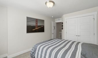 362 S 400 E, Centerville, UT 84014