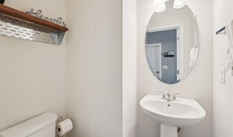 20797 LAMLASH Ter, Ashburn, VA 20147