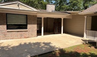 206 Pine Lane Dr, Batesville, MS 38606