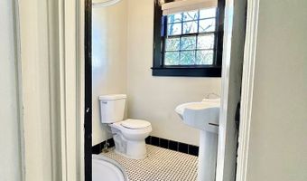 1009 3RD Ave, Albany, GA 31702