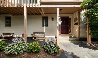 264 Boston Neck Rd, Narragansett, RI 02882