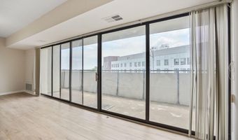 5300 COLUMBIA Pike 904, Arlington, VA 22204