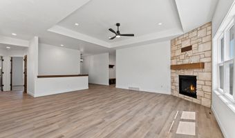 625 KIRKLAND Ave, Algoma, WI 54201