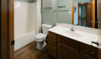 2511 Bristol Dr 208, Ames, IA 50010