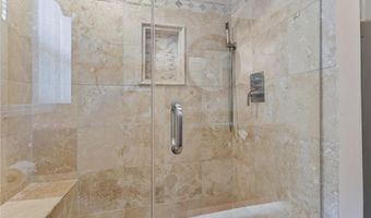 1958 Cranston St, Cranston, RI 02920
