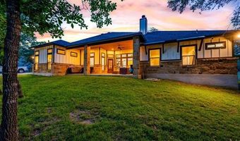 140 Wood Valley Dr, Adkins, TX 78101