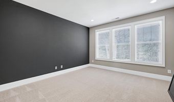 212 Mystic Pine Pl, Apex, NC 27539