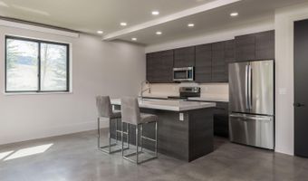 47 VILLAGE Ln, Alpine, WY 83128