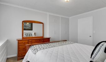 15 AUBURN Ave, Astoria, OR 97103