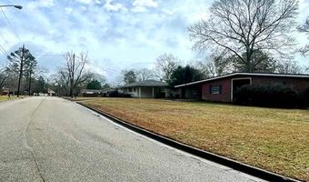 1728 Orchard Dr, Columbia, MS 39429