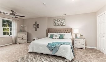 85 Sheep Farm Dr, East Greenwich, RI 02818
