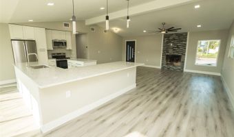 736 GRAN KAYMEN Way, Apollo Beach, FL 33572